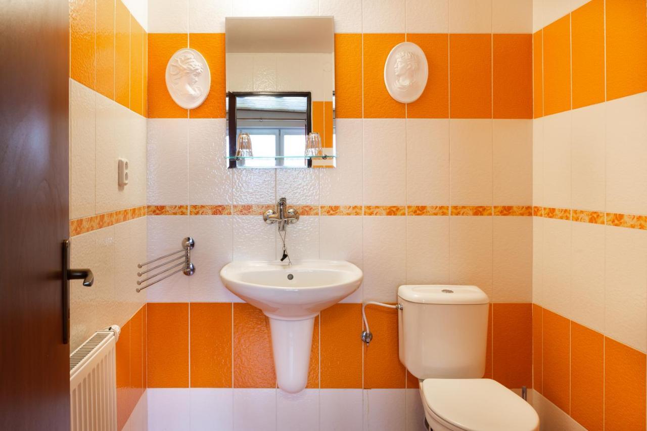 Penzion Rozalia Hotell Košice Exteriör bild