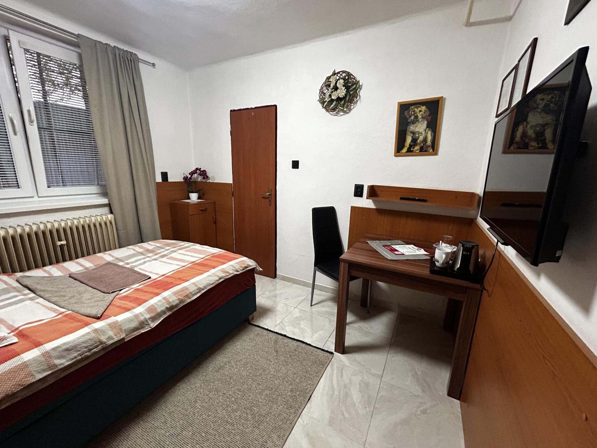 Penzion Rozalia Hotell Košice Exteriör bild